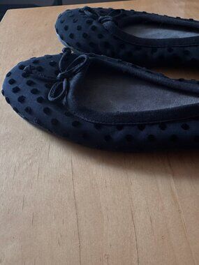 AEROSOLES Black Polkadot Ballet Flats with Black Bows on Top (Women's 9.5)